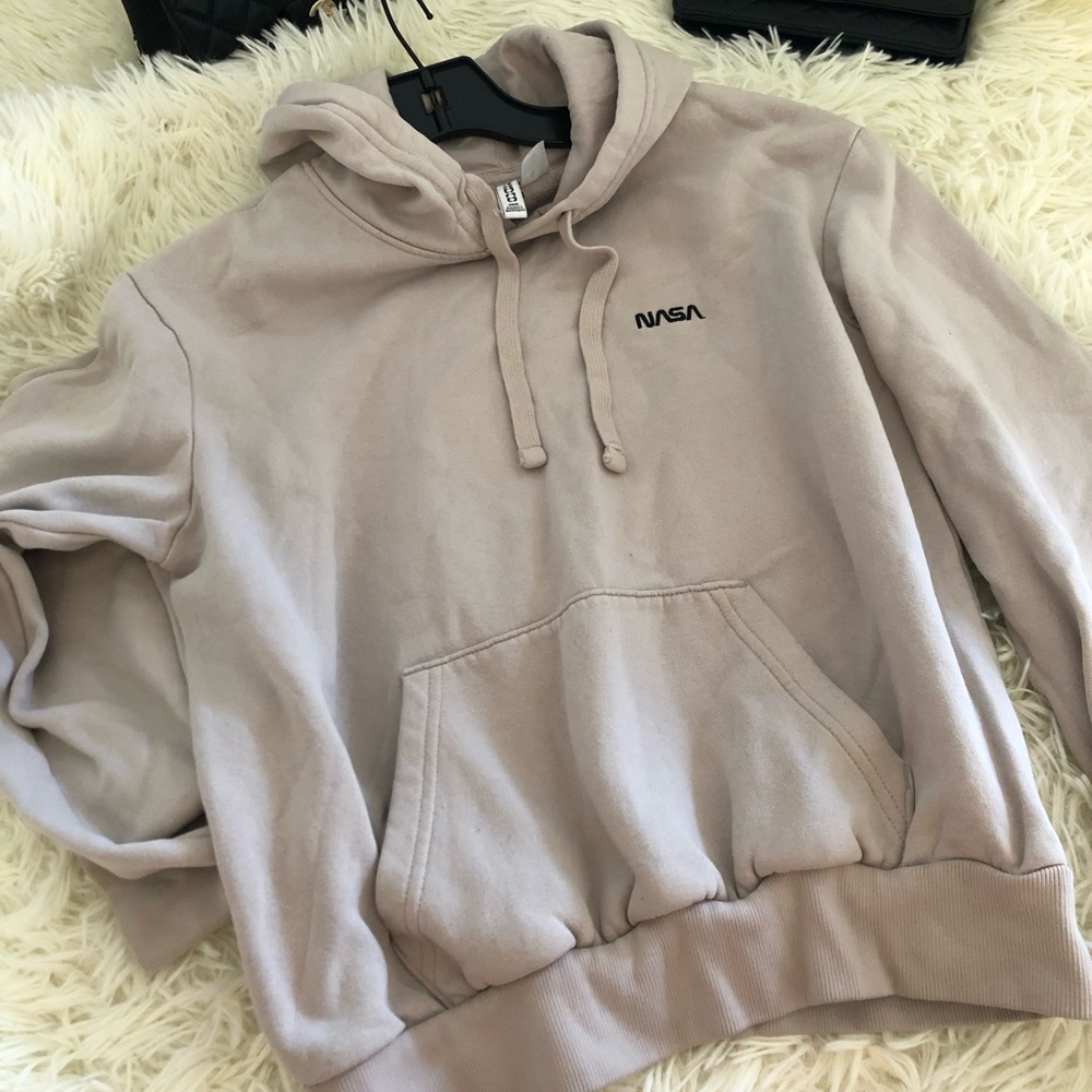 Hoodie (Free 3 Mystery Clothing )